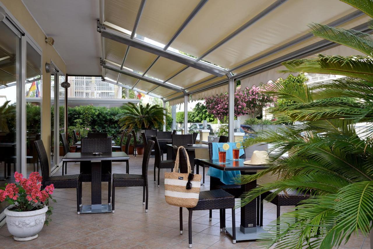 Hotel Elisir Rímini Exterior foto